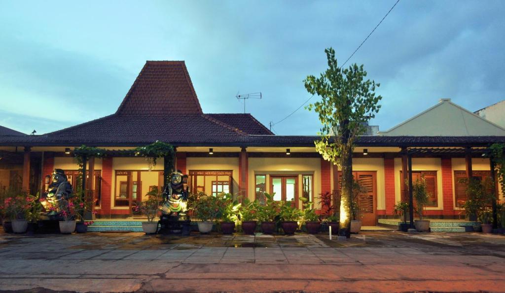 Maharani Guest House Γιογκιακάρτα Εξωτερικό φωτογραφία